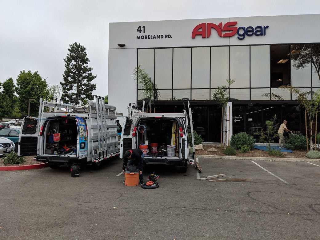emergency glass repair and board up services